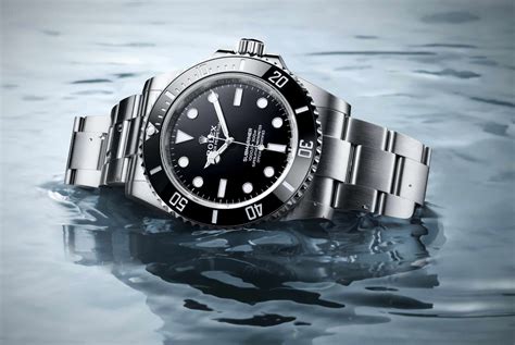 rolex submariner fond blanc|rolex submariner waterproof.